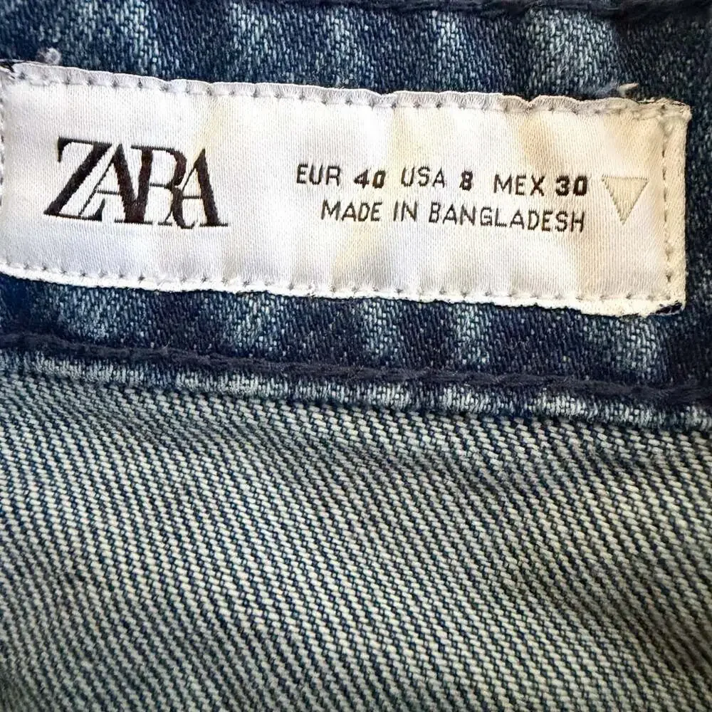 Zara Women’s Denim Bermuda Shorts Size 8 Blue High Rise Pleated Long Jorts